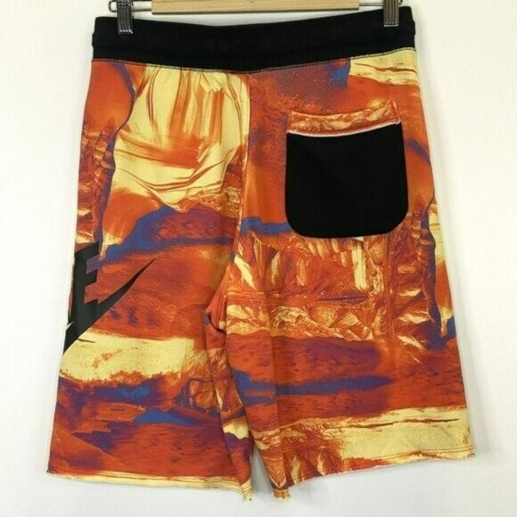 Nike Shorts Swoosh Organic Distortion Alumni Sweat Mens Size Small 9" Inseam - Picture 2 of 3